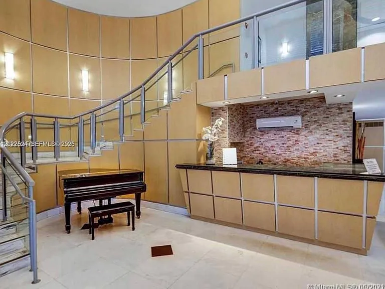 6770 Indian Creek Dr #10T — Photo 15