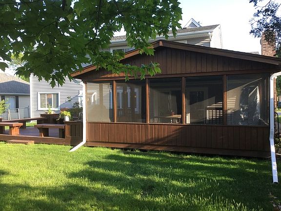 3rd image of 644 Nassau Dr