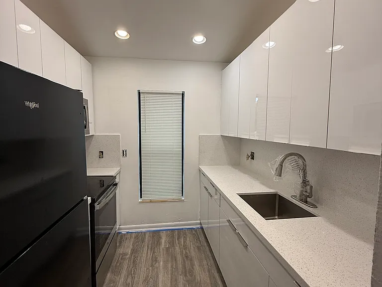 3060 NW 204th Ln — Photo 2