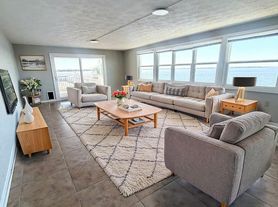 River Road Apartments