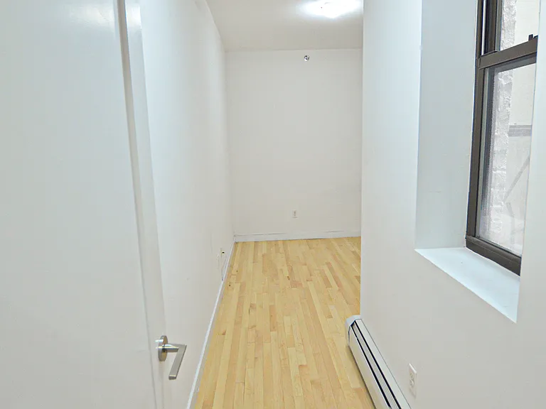 364 W 119th St #2A — Photo 4