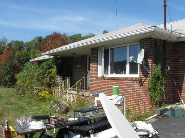 5784 Lincoln Hwy, Stoystown, PA 15563