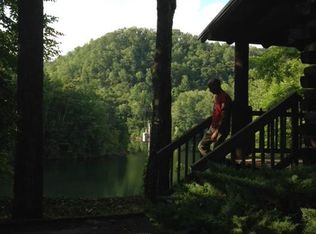 220 Majestic View Ln, Tuckasegee, NC 28783