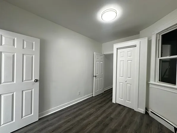 337 Whiton Street image 7 of 9