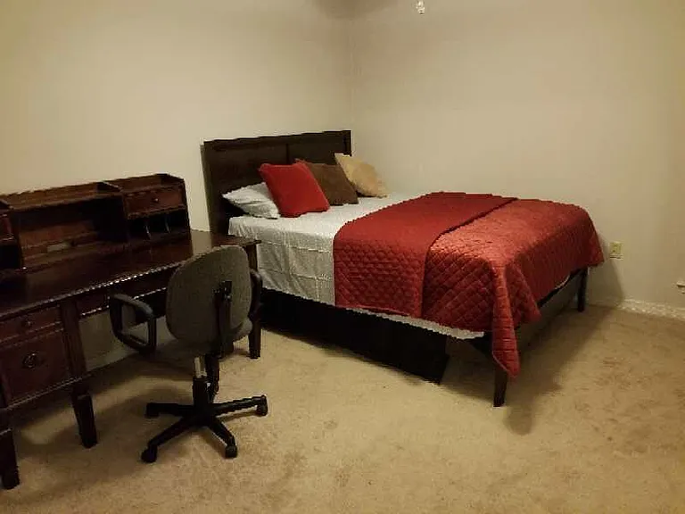 829 E Boyd Dr #D — Photo 10