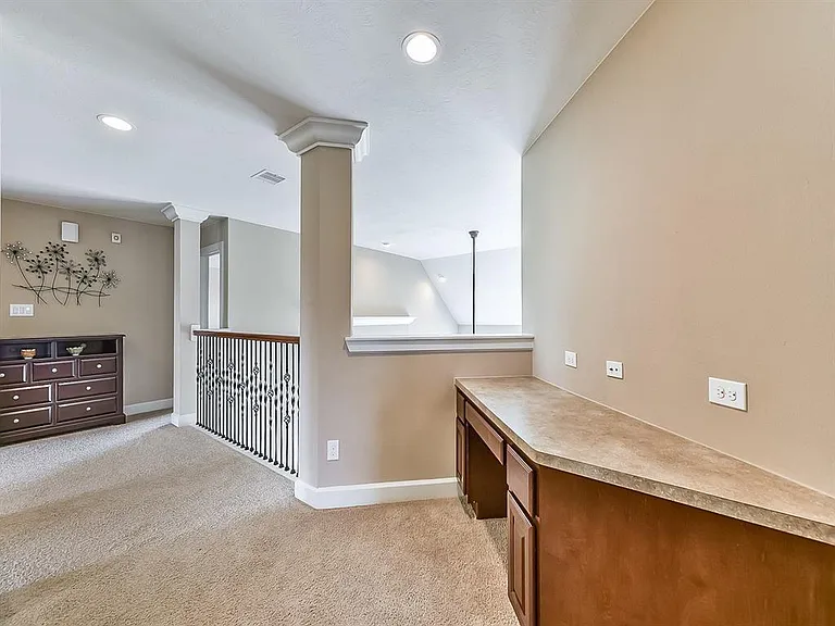 19610 S San Gabriel River Cir — Photo 27
