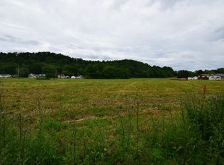 2620 S River Rd, Zanesville, OH 43701