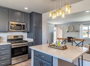 530 Leanna Dr, Arroyo Grande, CA 93420