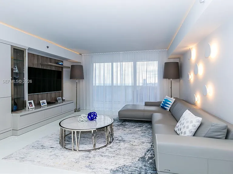 1830 S Ocean Dr #2903 — Photo 1