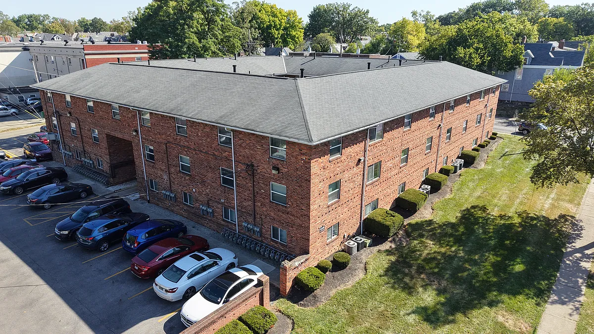 Building Photo - 220 E. Lane Ave.