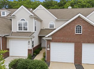 2946 Hunley Dr, Ann Arbor, MI 48105