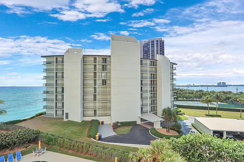 5420 N Ocean Dr Photo 1