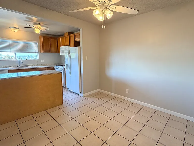355 Parkview Ter #K4 — Photo 7