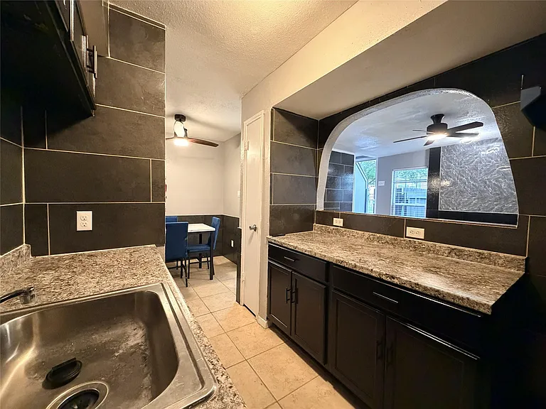 9550 Deering Dr #509 — Photo 4