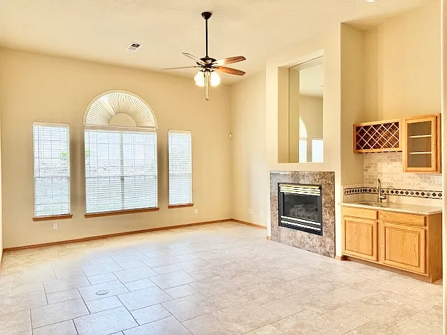 8420 Ashton Pl NE — Photo 19