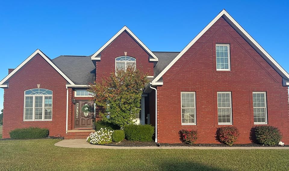 1st image of 139 Hiram Ln
