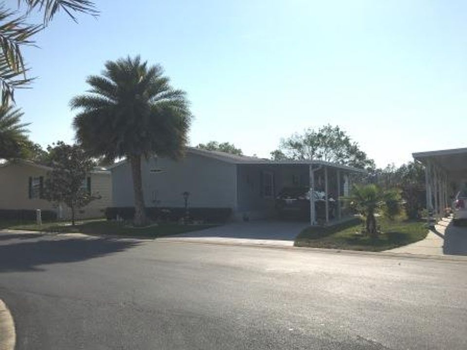 1st image of 10294 S Amesbury Dr
