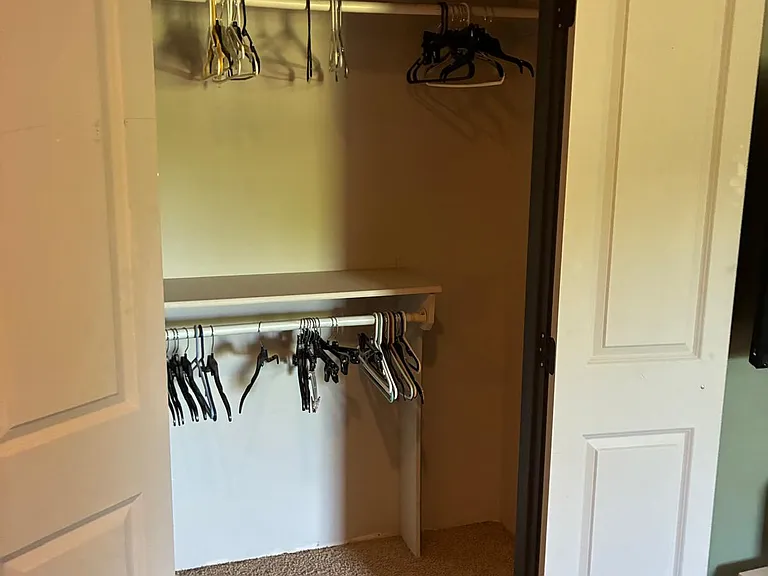 E Clover Creek Dr — Photo 20