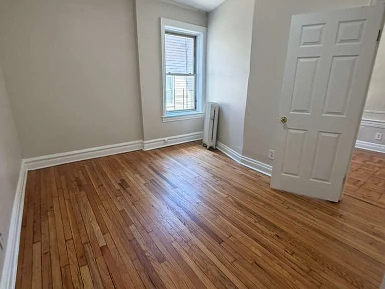 323 Park Ave #8 — Photo 6