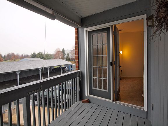 3rd image of 4647 Cheryl Dr