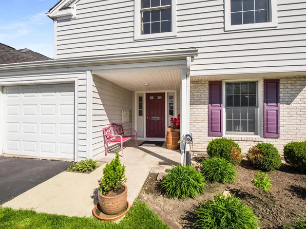 27710 W Windermere Rd, Winfield, IL 60190