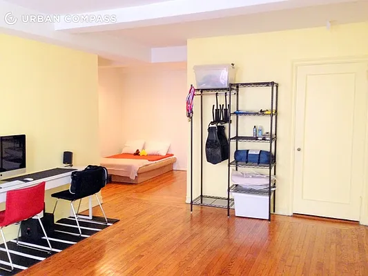 Rented by Compass | media 34