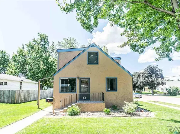 3101 S Prairie Ave, Sioux Falls, SD 57105