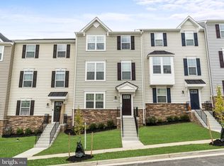 1021 Valley Run Dr, Fredericksburg, VA 22401