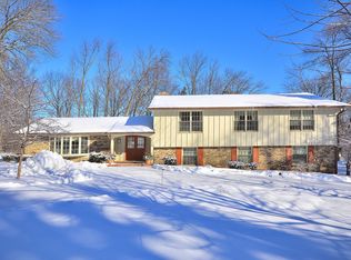 14370 Hillside Rd, Elm Grove, WI 53122