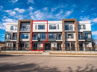15 E Rosscarrock Gate SW #109, Calgary, AB T3C1E6