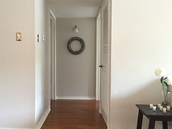 3rd image of 1538 Lincoln Way APT 304A