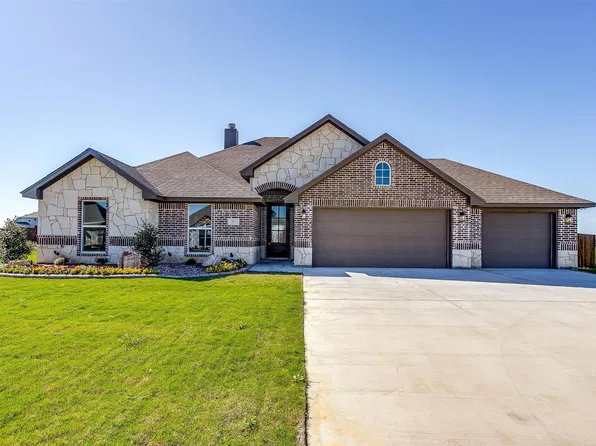 317 Trail Dust Dr, Godley, TX 76044