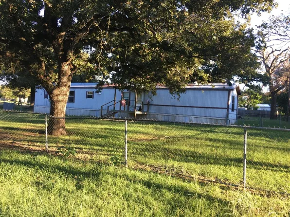 103 Owens Cir, Gun Barrel City, TX 75156