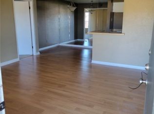904 University Oaks Blvd APT 100, College Station, TX 77840