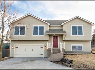 2419 Sawmill Rd, Junction City, KS 66441