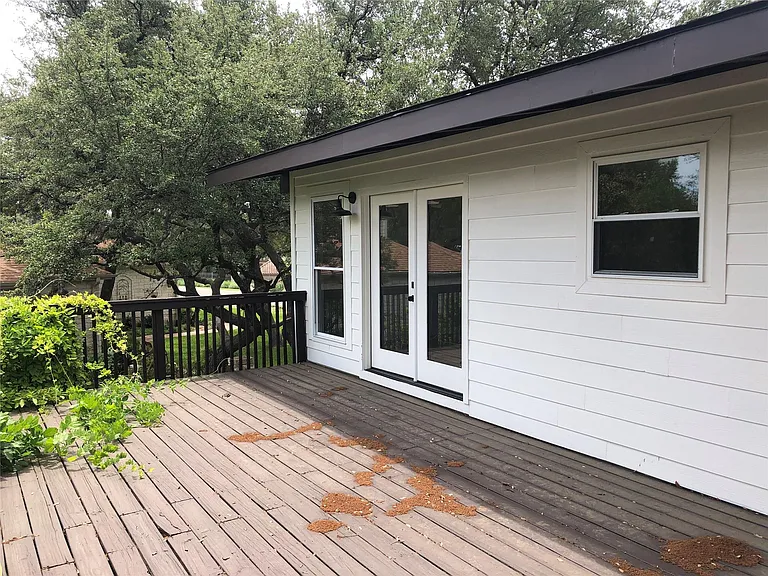 809 Malabar St — Photo 38