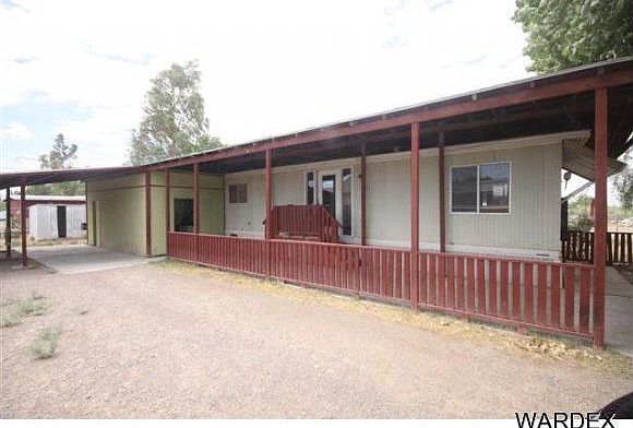 Front view of property
