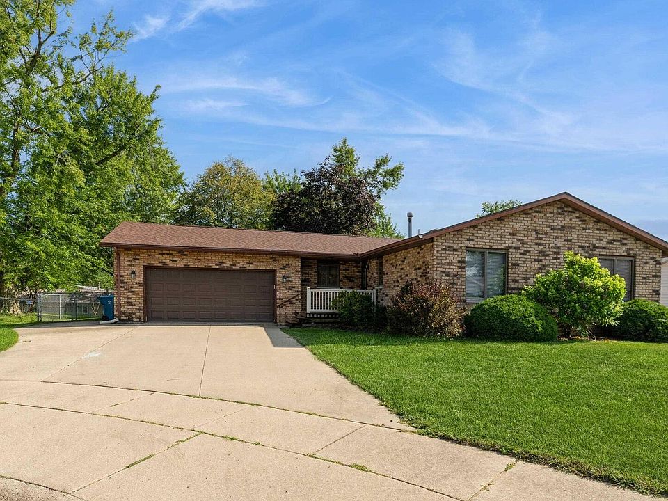 1st image of 1307 Maple Wood Ct