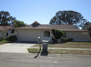 8745 Martinique Ln, Port Richey, FL 34668