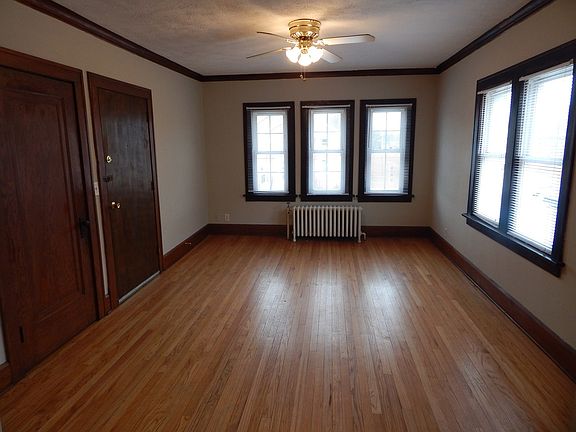 2nd image of 2106 Auburn St #2E