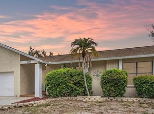 2633 Orchard Highlands Dr, Palm Harbor, FL 34684