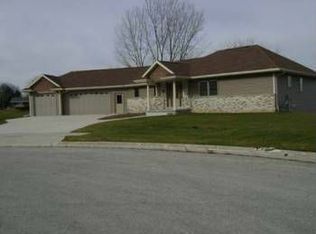 130 Hickory Ct, Kiel, WI 53042