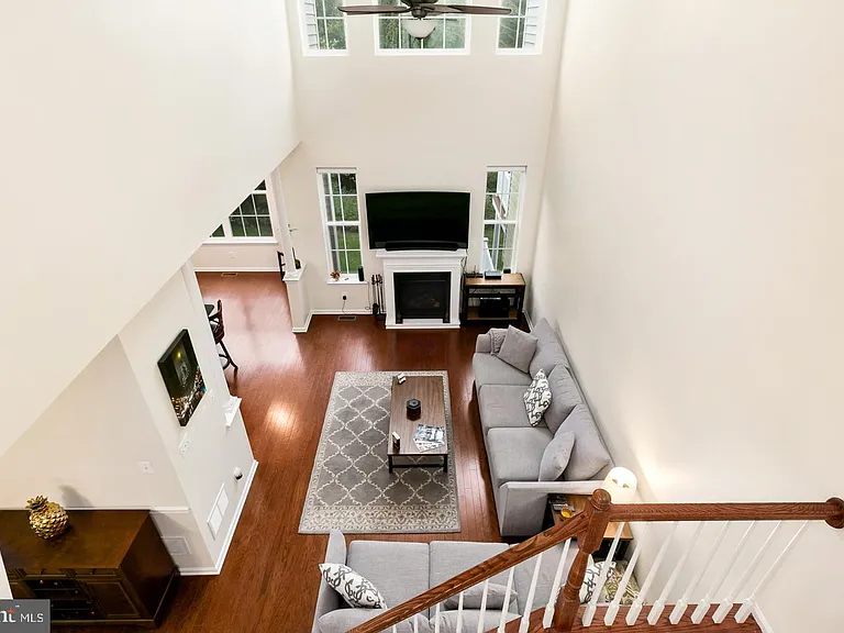 15 Overlook Dr — Photo 12