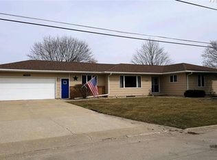 1320 Avon Ave, Waterloo, IA 50703