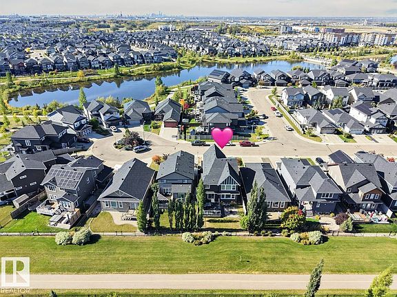 2nd image of 84 Aldridge Cres
