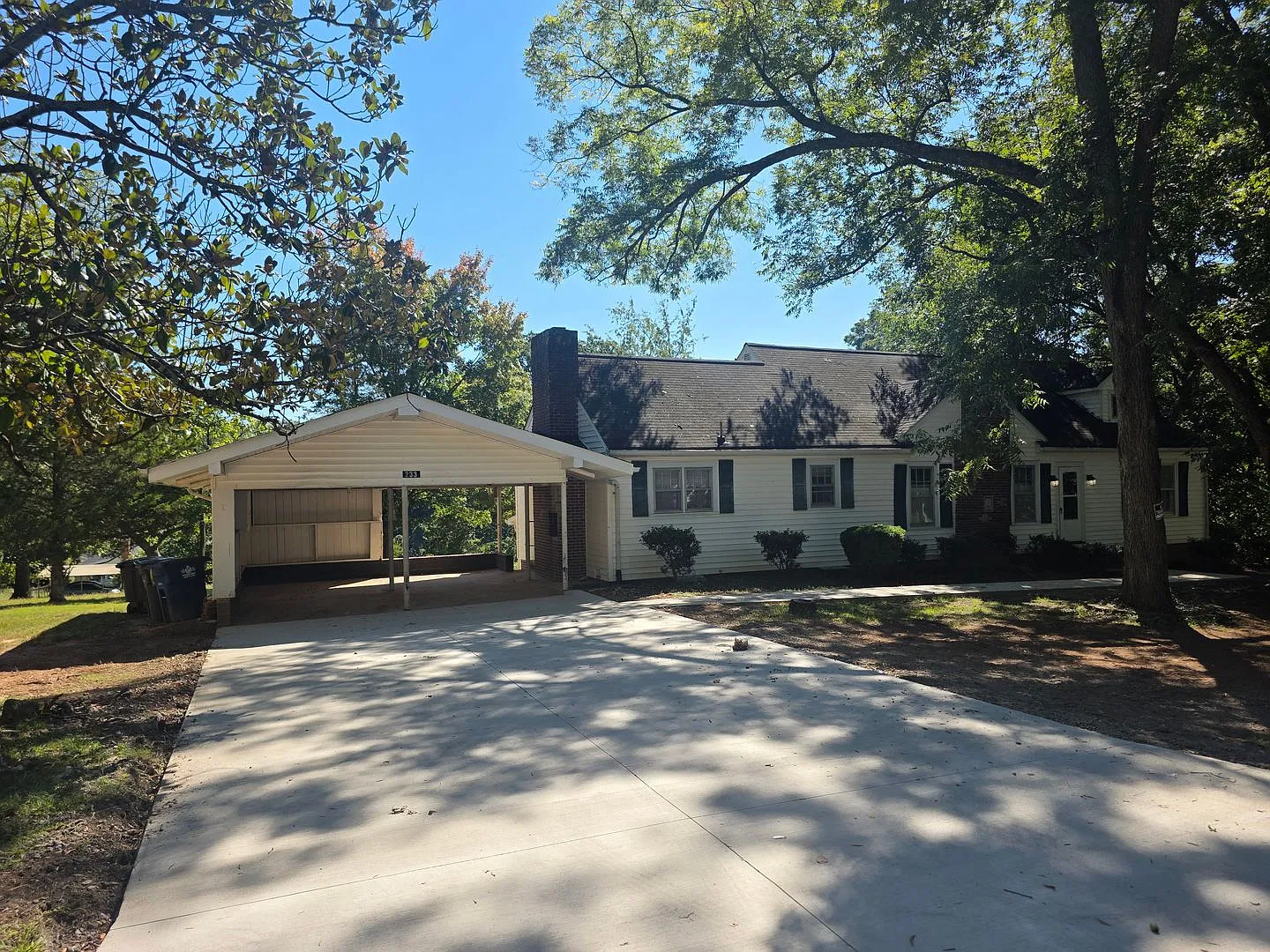 233 Methodist Drive — Photo 1