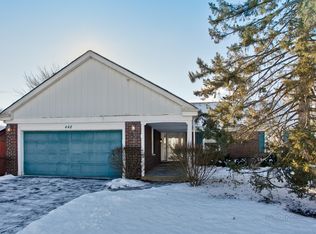 448 Kings Way, Mundelein, IL 60060