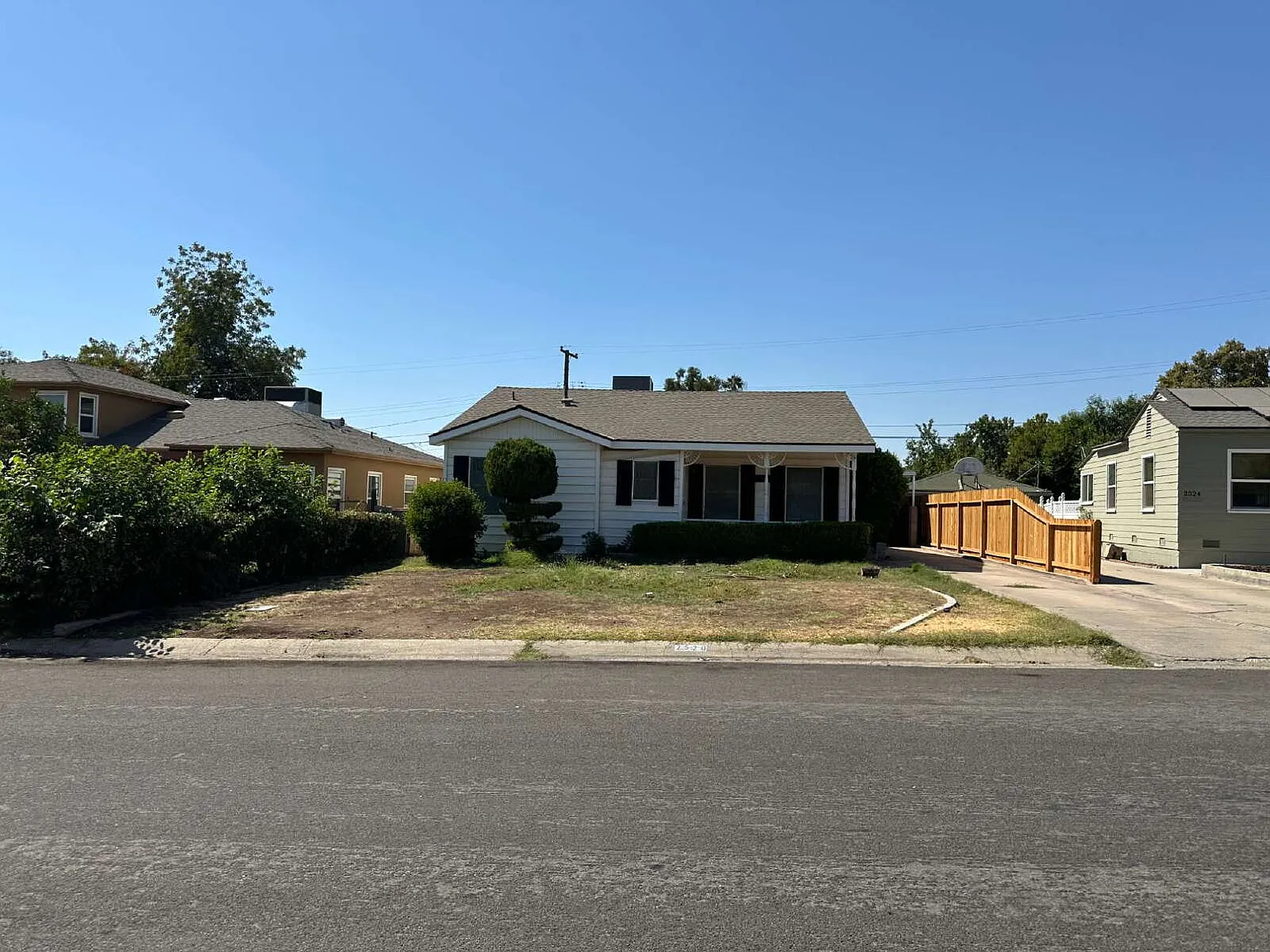 3 bed, 2.0 bath, 1351 sqft, $1,995 — Photo 1