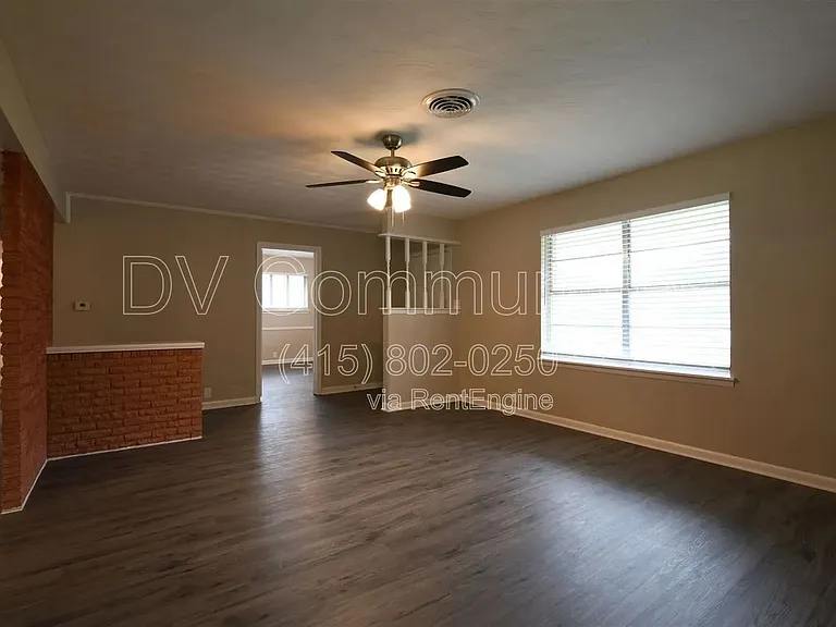 1607 Anthony St — Photo 20