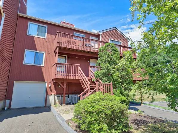 25 Florence Road #85, Branford, CT 06405